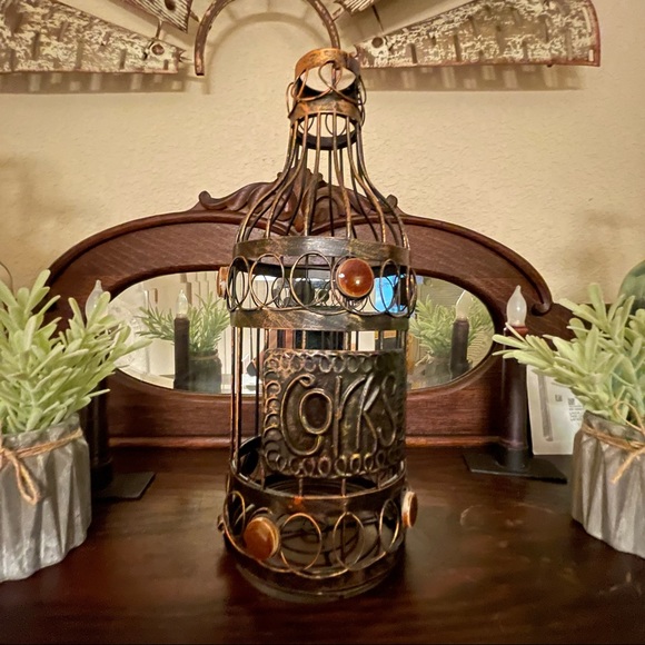Wine Bottle Shaped Cork Holder-Antique Bronze - Picture 1 of 7